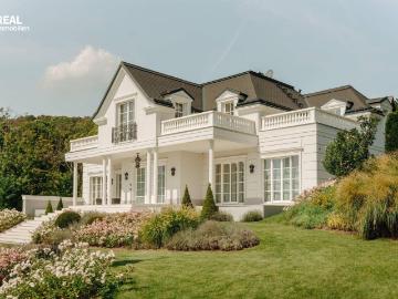 Mitterberg, Repräsentative Villa in exklusiver Ruhelage
