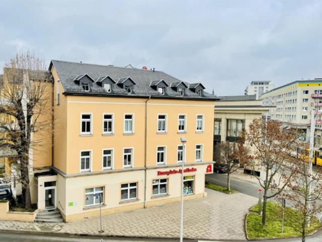 Mit Aufzug! Schicke 2 Raum Wohnung mit Dusche und Wanne im Zentrum von Gera