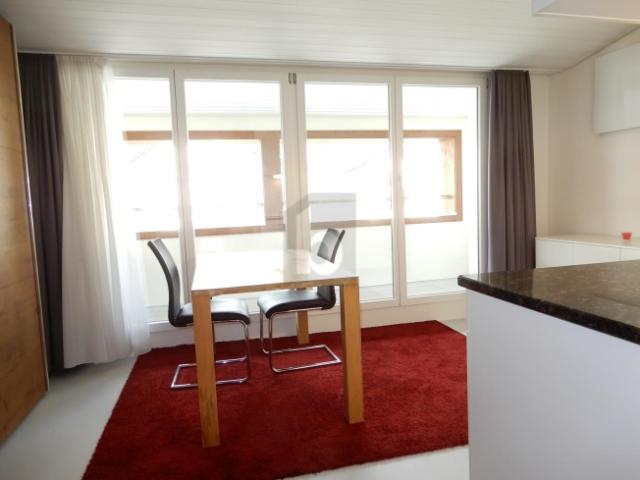 MIT BALKON UND GROSSER DUSCHE
