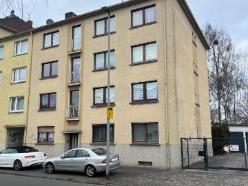 Mit Balkone! Solides Mehrfamilienhaus mit 8 Wohnungen in Duisburg Dellviertel