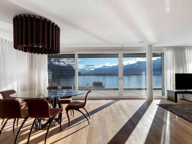Mit Blick auf den Genfersee, Luxuswohnung mit Panoramablick