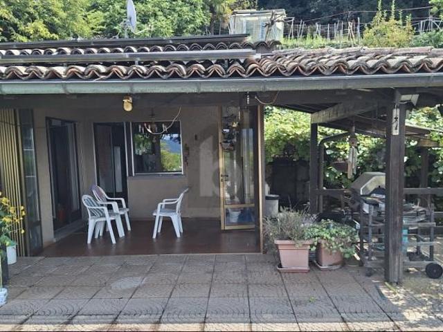 Mit garten, pool und sauna