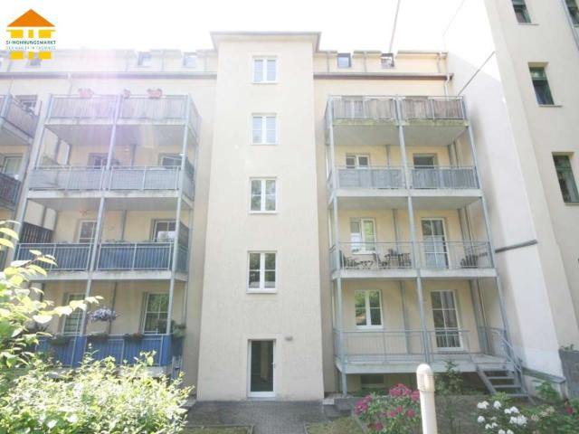 Mit Dachterrasse und Stellplatz! Wunderschöne 2 Raum Wohnung auf dem Kaßberg!