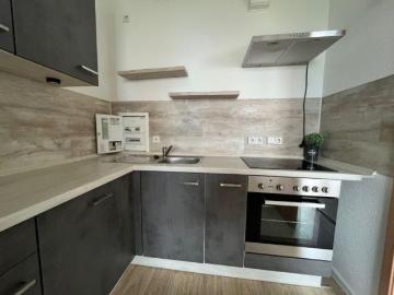 Mit Einbauküche! 3 Raum Wohnung zum sofortigen Einzug