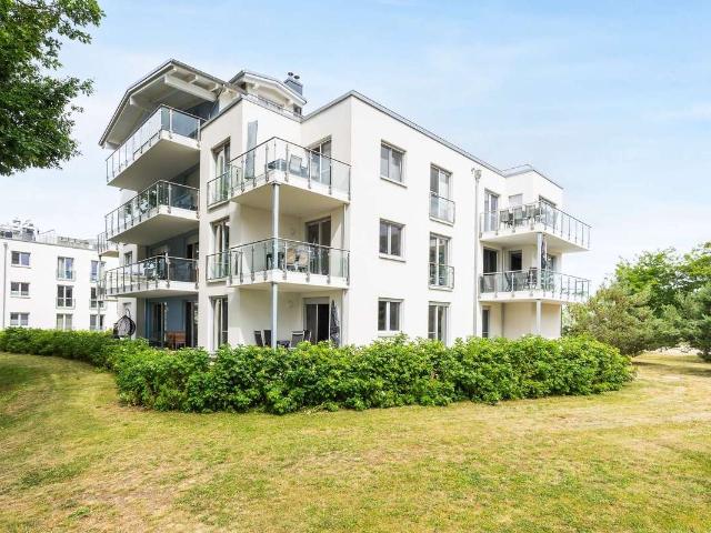 Mit Einbauküche, Kamin, Sauna, Rollläden usw.: Moderne & barrierefreie Ferienwohnung auf Usedom