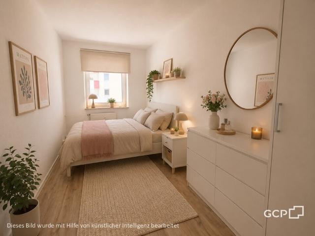 Mit Mietpreissenkung den Sommer genießen* Renovierte 2 Zimmer Wohnung mit Balkon!