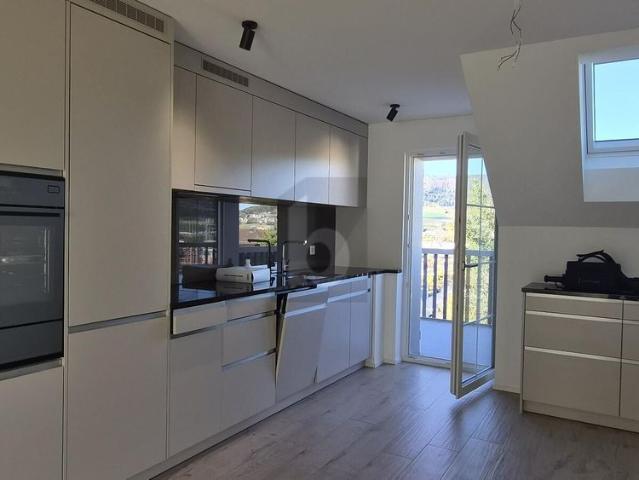 MIT PRIVATER DACHTERRASSE & WEITBLICK
