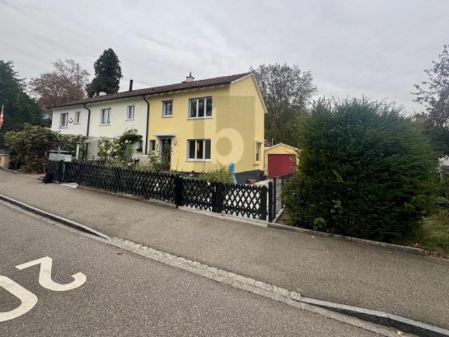 MIT WINTERGARTEN, GARAGE UND GARTEN!