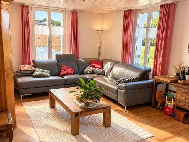 mit Terrasse in idyllischer ländlicher Umgebung