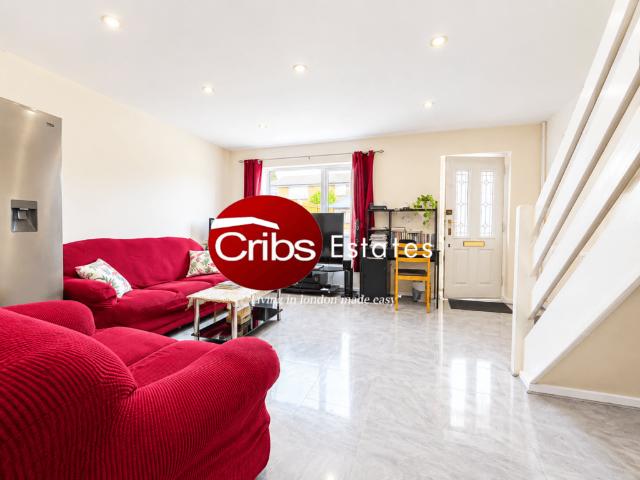 Mitcham, CR4 4 bed house share to rent £695 pcm £160 pw