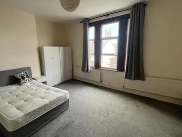 Mitcham Road, London, SW17 9PG, United Kingdom | 4 bed apartment for rent #131102349 | Rentberry