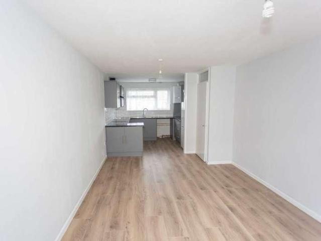 Mitchell Close, Dartford, DA1