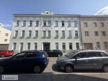 House for sale in 1220