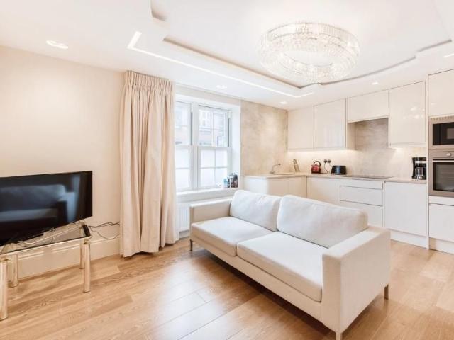 Mitford Building, 10 Dawes Road, Fulham Broadway, London SW6, 1 bed flat to rent, £2,383 pcm | PrimeLocation