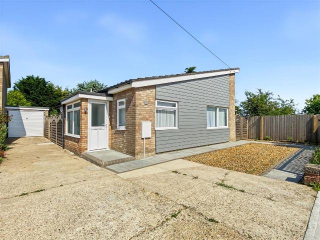 Mitford Close, Ipswich IP1, 3 bed detached bungalow to rent, £1,550 pcm | PrimeLocation