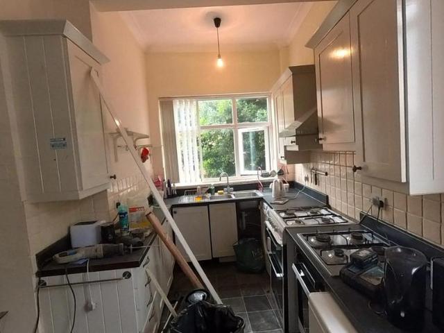 Mitford Road, Manchester, M14 6NT, United Kingdom | 6 bed house for rent #62676022 | Rentberry