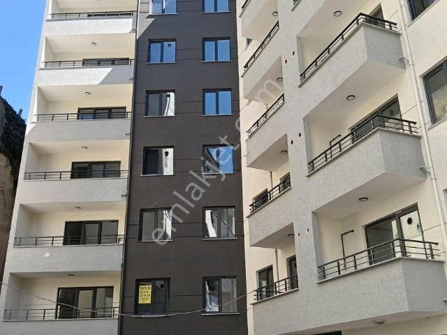 Mithatpaşa Mah. Çarşı Merkeze Yakın Satılık 3+1 Daire