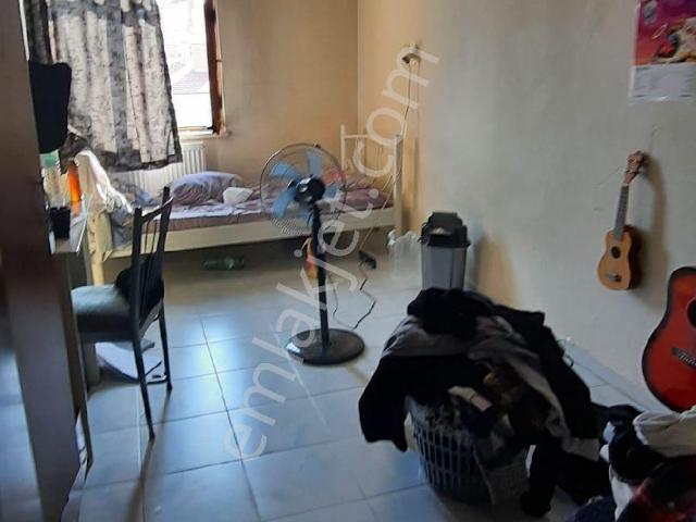 Mithatpaşa Mahallesi 4+2 Dubleks Kiralık Eşyalı Daire