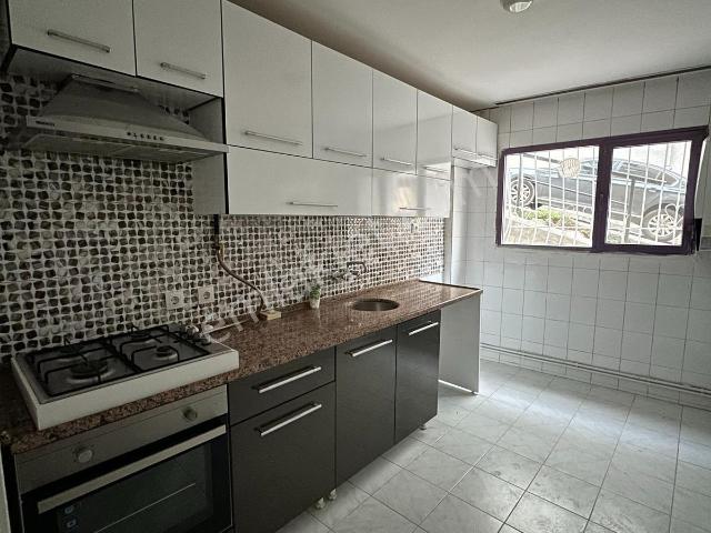 Mithatpaşa Cad Karantina Yakını 2+1 90m2 Bakımlı Doğalgzlı Daire