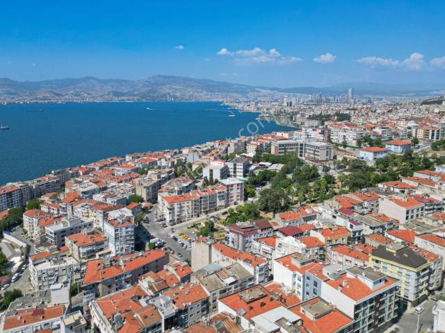 Fırsat ! Mithatpaşa Cadde Yakını Karantina Sahil 3+1 Satılık Daire