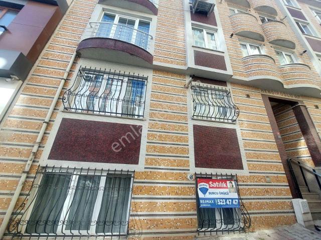 Mithatpaşa Caddesine 200 Metre /geniş /ferah/ 2+1/ Armağanevler