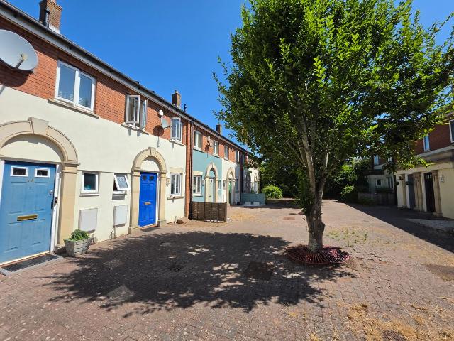 Mitre Court, Taunton TA1, 2 bed town house to rent, £1,200 pcm | PrimeLocation