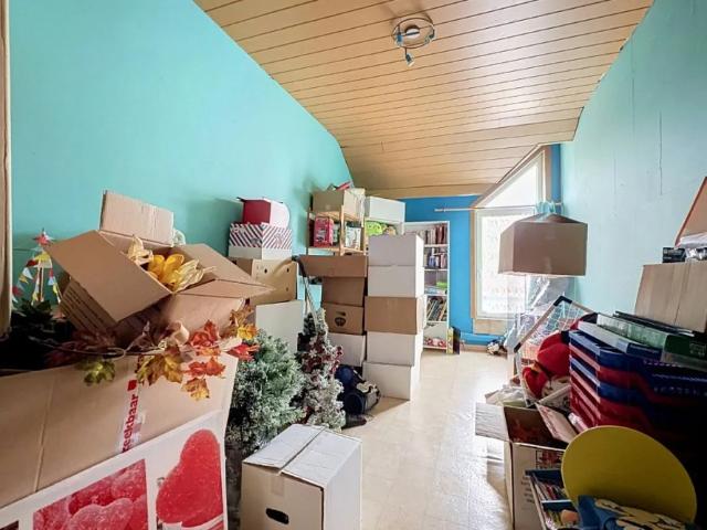 Mixed building for rent, Tournai