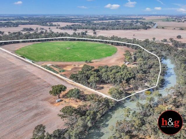 Mixed Farming/Lifestyle Acreage On Offer