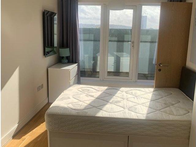 Mizzen Mast House, London SE18, Room to rent, £1,300 pcm | PrimeLocation