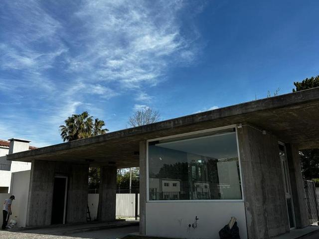 MJ CASTELLI BROKERS INMOBILIARIOS