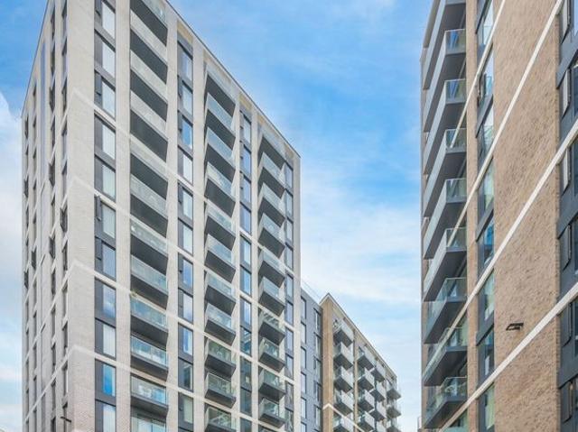 Momento Kew Bridge, Kew Bridge, Brentford TW8, Studio to rent, £2,040 pcm | PrimeLocation