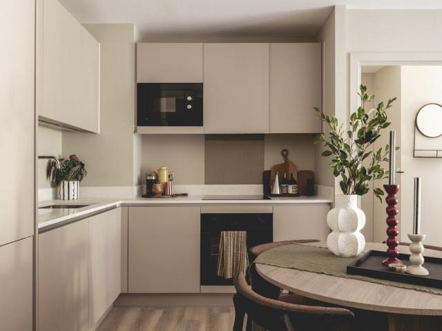 Momento Staines, Mill Mead. 3 bed apartment to rent £2,895 pcm £668 pw
