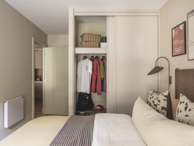 Momento, Staines TW18, 2 bed flat to rent, £2,450 pcm | PrimeLocation
