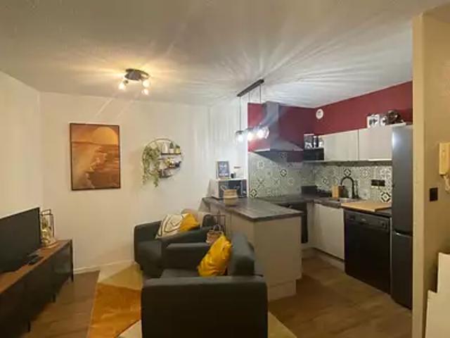 Mont de Marsan 40000 Location appartement 3 pièces t3 au dernier étage