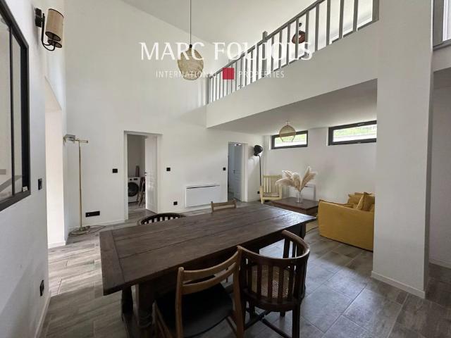 Mont l’Evêque – Furnished family house with small garden