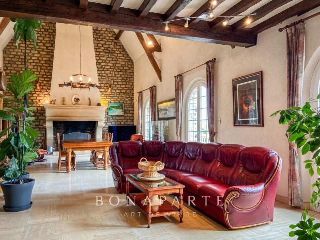 Mont Saint Adrien Maison De Caractere 230m² Le Mont Saint Adrien