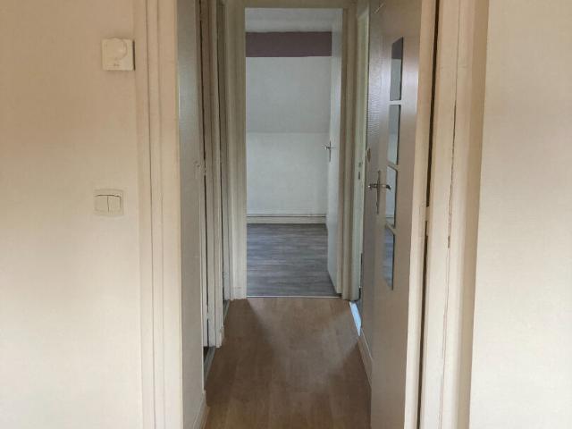 Montceau centre Appartement T3 42m2, Montceau les mines