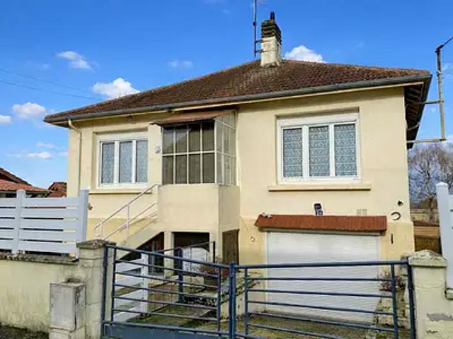 Montceau les Mines 71300 Achat / Vente maison 3 pièces t3 au dernier étage