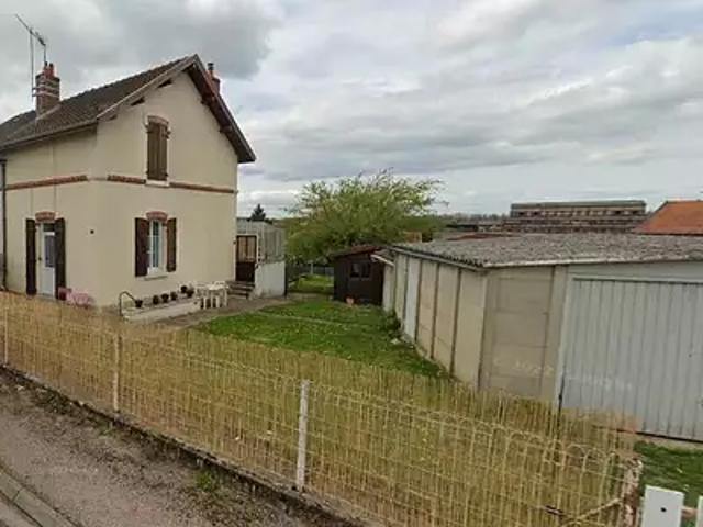 Montceau les Mines 71300 Location maison 3 pièces t3