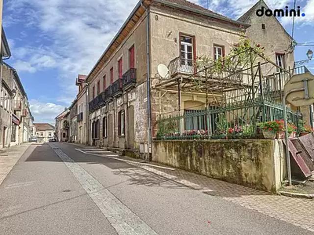 Montcenis 71710 Achat / Vente appartement 7 pièces t7