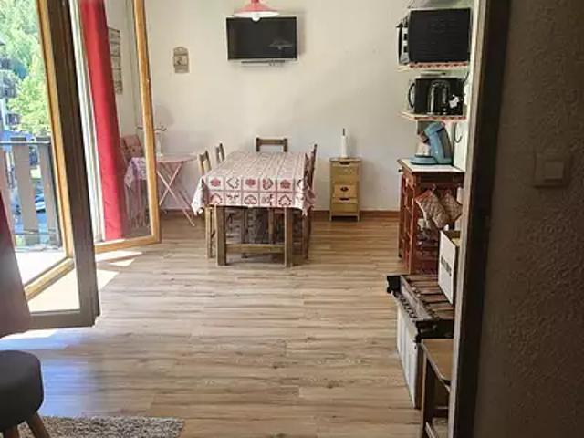 Montclar 04140 Achat / Vente appartement 2 pièces t2 parking