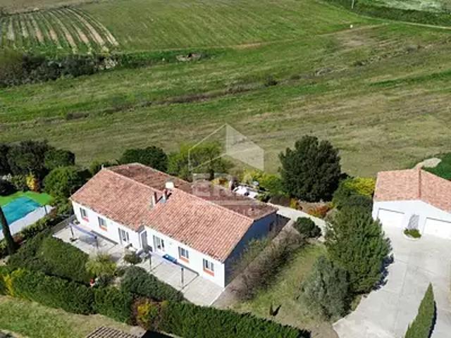 Montclar 11250 Achat / Vente maison 6 pièces t6 au dernier étage piscine
