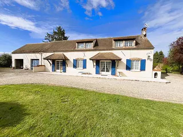 Montacher Villegardin 89150 Achat / Vente maison 7 pièces t7 piscine jardin