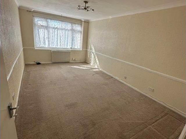 Montague Buildings, Southend On Sea SS1, 2 bed flat to rent, £990 pcm | PrimeLocation