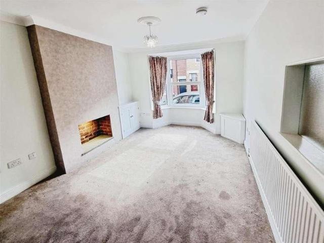 Montague Street, Rushden, Northants, NN10