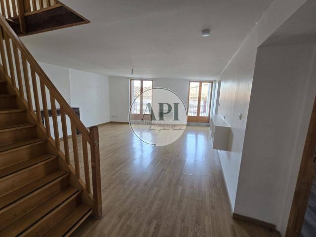 MONTAGNAC T4, avec garage 2eme étage