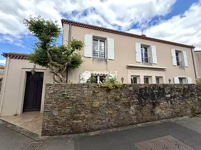 Montaigu Vendée 85600 Achat / Vente maison 9 pièces t9