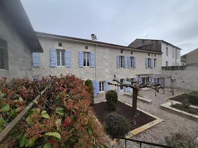 Montaigu de Quercy 82150 Achat / Vente maison