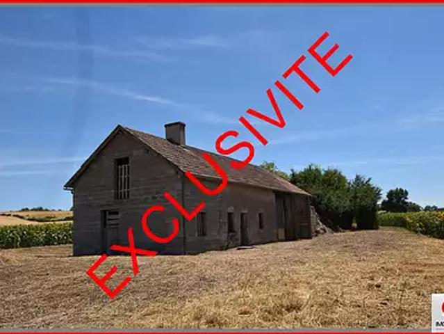 Montaigu le Blin 03150 Achat / Vente maison 3 pièces t3 au dernier étage