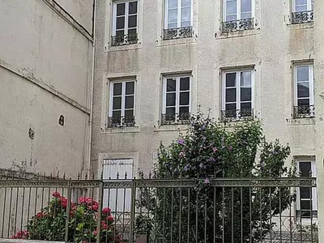 Montaigut 63700 Achat / Vente maison 9 pièces t9